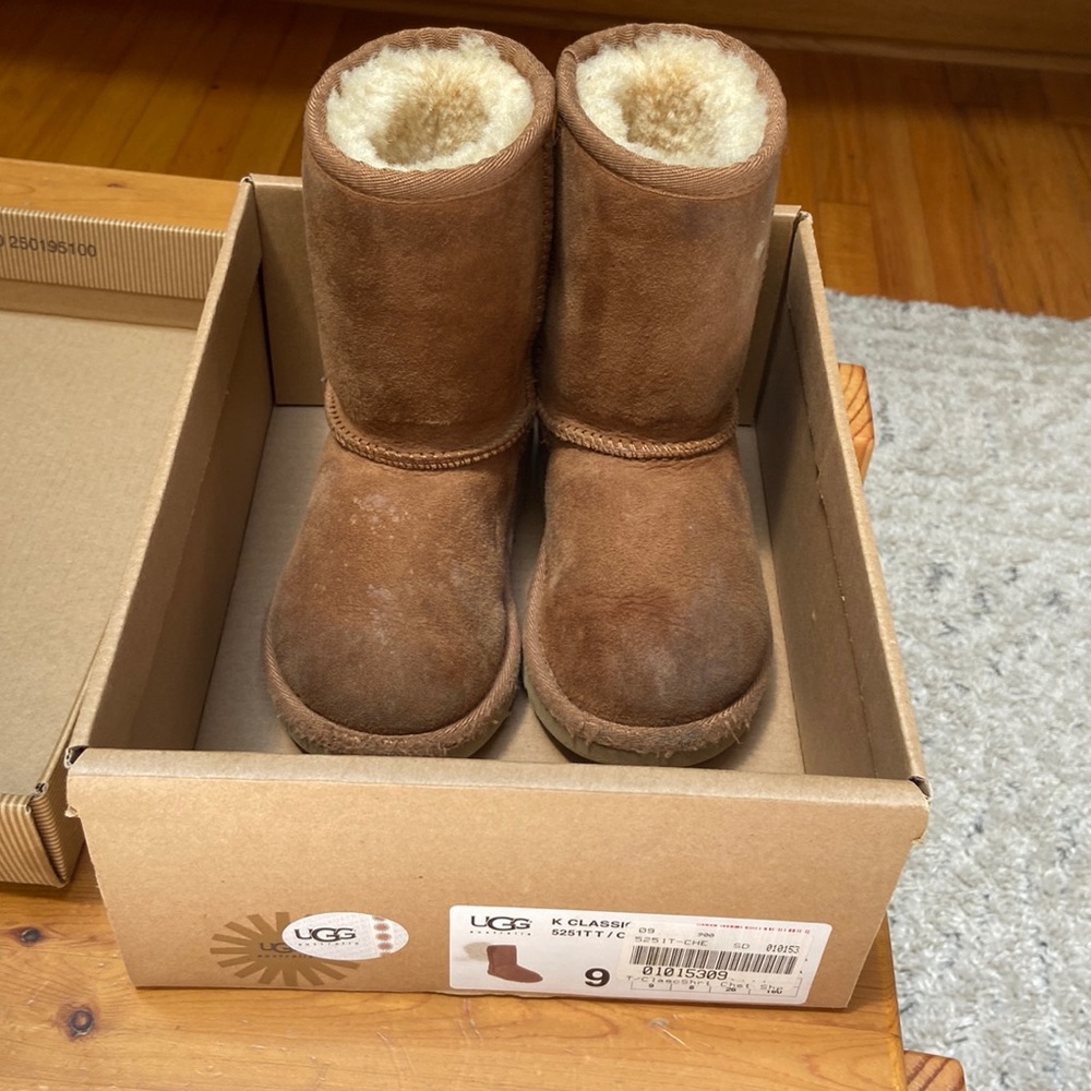 Kids uggs
